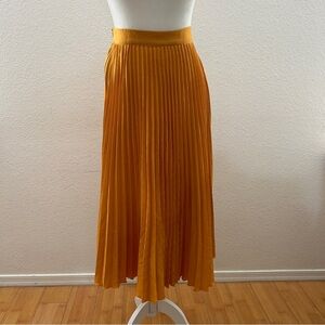 Pleated Mustard Yellow Midi Skirt